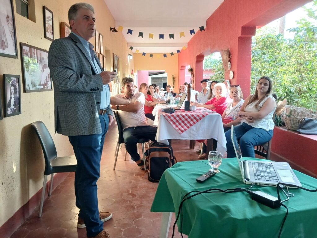 Fernando Melo palestra Academia