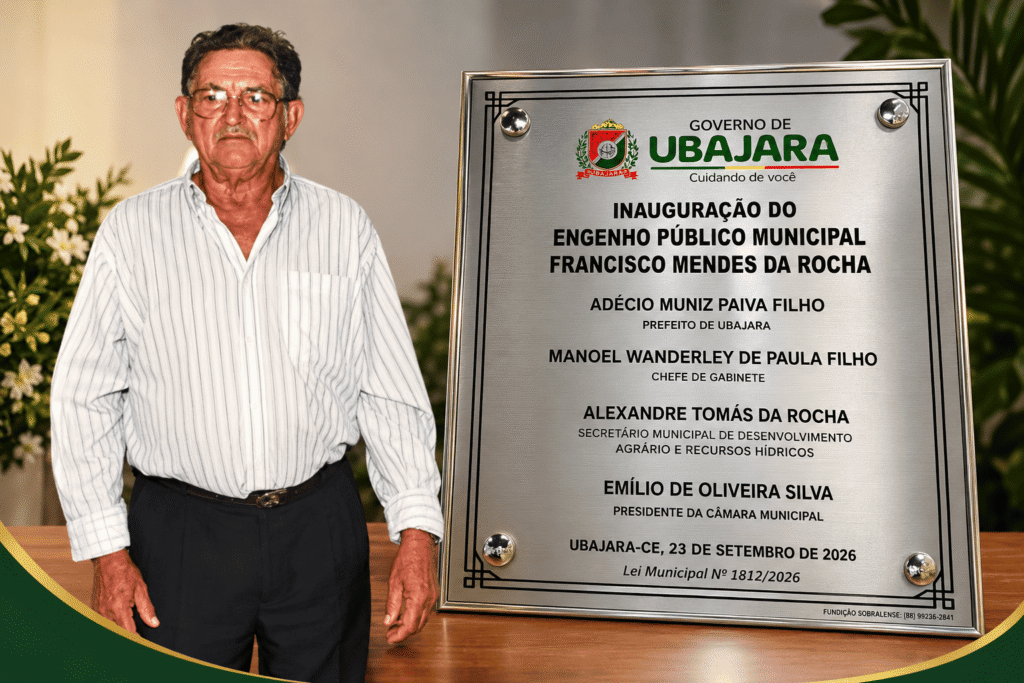 Francisco Mendes da Rocha, filho de Raimundo Mendes da Rocha e Maria Iria da Conceição, nasceu em 25/05/1925 no Sítio Amazonas, em Ubajara. Ainda criança, foi se criar no Sítio Murici — também conhecido popularmente como "Top" —, onde viveu boa parte de sua infância ao lado da família. Desde muito novo dedicou-se ao trabalho rural, ajudando o pai até os 24 anos de idade e contribuindo também para a criação dos irmãos.Naquele sítio, Francisco foi companheiro do pai nas obrigações da casa e da lavoura. Assumiu, desde menino, responsabilidades próprias de um adulto — um garoto de zona rural que já carregava nos ombros o cuidado com os irmãos mais novos. Esse compromisso precoce chamava a atenção de todos ao seu redor e revelava, ainda na infância, o homem dedicado que ele seria: o mesmo zelo que dedicou aos irmãos, mais tarde dedicaria também à formação e à educação dos próprios filhos. Casou-se com Alfríza Tomaz de Oliveira, com quem constituiu uma família de 11 filhos: José Tomás da Rocha, Raimundo Tomaz da Rocha, Cosme Jucelino Tomaz da Rocha, Damião Jucelio Tomás da Rocha, Margarida Tomaz da Rocha, Mairla Mendes Tomaz, Manuel Mendes Tomaz, Ricardo Tomaz da Rocha, Marleide Tomas da Rocha, Humberto Tomaz da Rocha e Alexandre Tomaz da Rocha. Após o casamento, foi morar no Sítio Boa Vista, propriedade que era sua, onde constituiu e criou sua família. Foi um homem dedicado à criação dos filhos e ao trabalho árduo na agricultura, transmitindo a eles o mesmo empenho que marcou sua própria trajetória. Tornou-se precursor de inovações no cultivo da cana-de-açúcar, preservando e aprimorando a variedade conhecida como cana-roxa, muito apreciada pelos agricultores da época, pois a cana tradicional não apresentava o mesmo rendimento e teor de açúcar que a roxa. Tinha também grande habilidade no trato com os animais: amansava bois para puxar o engenho e transportar a cana, mantendo sempre viva a atividade canavieira de sua propriedade. Em sua casa de engenho eram produzidos diversos derivados da cana-de-açúcar — rapadura, batida e cachaça. Produzia ainda o famoso tijolo de mamão, comercializado por muito tempo nas feiras locais, e experimentou também o tijolo de jaca, aproveitando a fartura da fruta na serra. A propriedade contava ainda com uma casa de farinha, equipada com os instrumentos necessários à produção da época. Fazia de tudo um pouco na agricultura. Foi um dos primeiros da região a plantar tomate, além de se destacar no cultivo de mamão e outras frutas. Na pecuária, criava vacas leiteiras, garantindo o sustento da família e contribuindo para o abastecimento da comunidade. Francisco Mendes da Rocha — o Chico Mendes — representou todo aquele povo trabalhador e agricultor ubajarense que, geração após geração, encontrou nesta terra fértil seu sustento e sua alegria. Sua história foi a de todo trabalhador que enfrentava a lavoura cedo, inovava quando faltava o caminho pronto e se dedicava, acima de tudo, a dar aos filhos a chance de oportunidades. Tinha como meta de vida a dedicação à cultura da cana-de-açúcar, à qual se manteve fiel até o fim de seus dias, numa época em que a atividade canavieira, aos poucos, foi se afastando da região, dando lugar à migração para outras culturas. Ao inaugurarmos este Engenho, homenageamos não só sua memória, mas essa abnegação e esse amor pela cana-de-açúcar — e, com eles, todo o povo de Ubajara que, com o mesmo suor e a mesma fé, lutaram para criar seus filhos e manter viva a força desta cultura canavieira. Depois de uma vida inteira dedicada à terra, ao trabalho e à família, Francisco Mendes da Rocha partiu para a morada do Pai em 01/04/2002, deixando atrás de si um legado de esforço, inovação e amor que permanece vivo em cada filho, em cada neto e em toda esta serra que ele tanto cultivou. Autores: Mairla Mendes e Alexandre Tomaz Organização da Biografia: Rosemberg Tomás